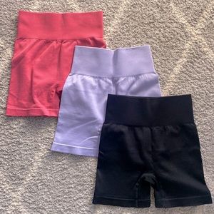 3 piece ribbed high waisted workout shorts (Small)